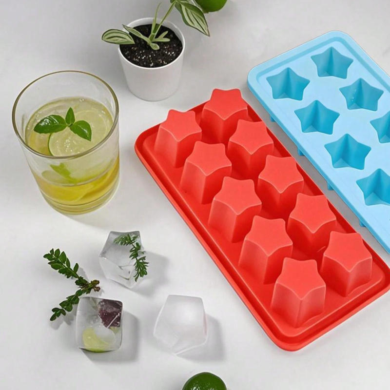 Wine Beer And Liquor - Star Shaped Ice Cube Molds for