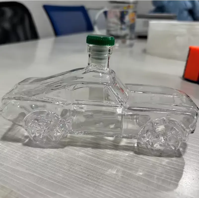 Police Car Whiskey Bottle Wild - Wine Beer Liquor 评论和价格